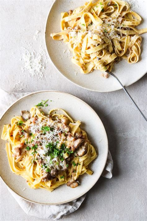 Pasta Med Svampe Og Fl Desauce Artofit