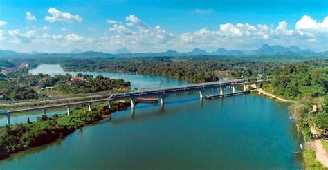 China Laos Railway - Route, Train Station and Tickets 2025