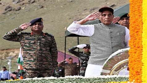 Kargil Vijay Diwas 2023 कारगिल दिवस पर रक्षा मंत्री का पाकिस्तान को सख्त संदेश जरूरत पड़ी तो