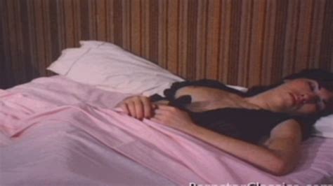 Naked Cathy Stewart In Les Apr S Midi D Une Bourgeoise En Chaleur