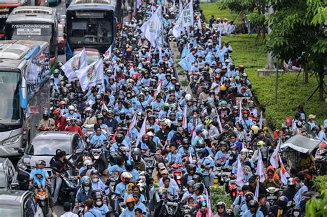 Pesta Rakyat Kampanye Akbar Prabowo Gibran Di Gbk Capai Ratusan Ribu