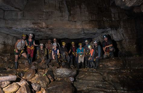 Las Misteriosas Cueva De Los Tayos Fue Visitada Por El Primer El