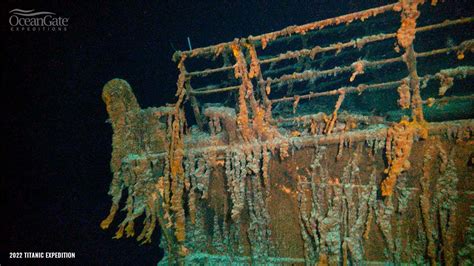 footage shows titanic       public