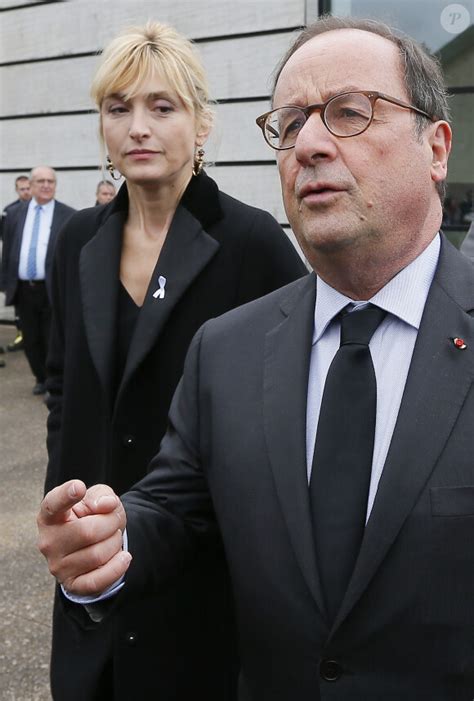 Photo Julie Gayet Et Son Mari Fran Ois Hollande Unis Pour Affronter Une