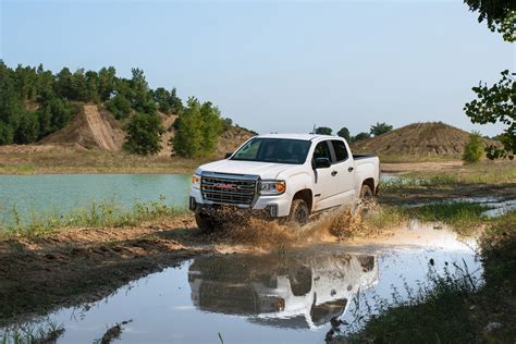 GMC Unveils Canyon AT4 Off Road Performance Edition Pickup Truck