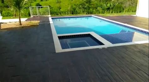 Borda De Piscina Boleada Branca Peito De Pombo G Nesis Pisos