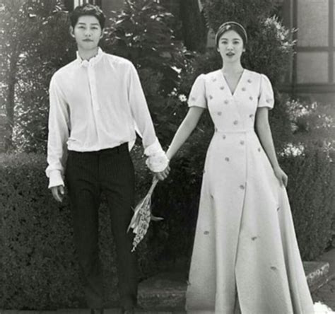 Song Joong Ki Dan Song Hye Kyo Rayakan 100 Hari Pernikahan GueBanget