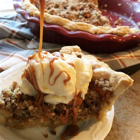 Deep Dish Dutch Crumb Apple Pie Is A Holiday Winner Humble Oven