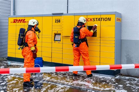 Gefahrgut Einsatz An Der Packstation Freiw Feuerwehr Elz