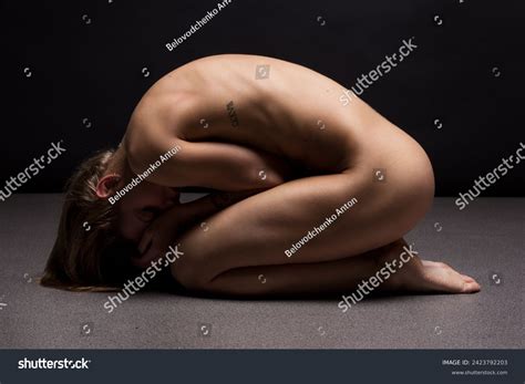Attractive Nude Woman On Black Background Stock Photo 2423792203 Shutterstock