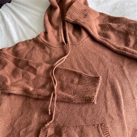 Forever 21 Tops Salmon Colored F2 Knit Hoodie Poshmark