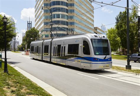 Siemens Mobility Battery Operated Streetcars Enter Revenue Service In