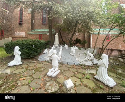 Shrine to "Our Lady of Fatima Apparition" the 1917 sighting by 3 ...