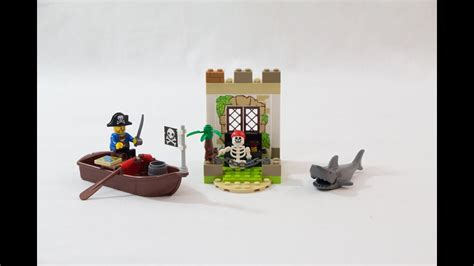 Lego Juniors Pirate Treasure Hunt Set 10679 Stop Motion Build Youtube