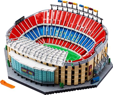 LEGO announces its third iconic stadium set: Santiago Bernabéu! : r/soccer