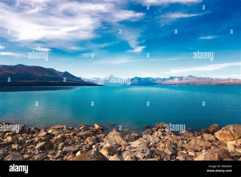 Mount Cook Lake Pukaki Scenic Hi Res Stock Photography And Images Alamy