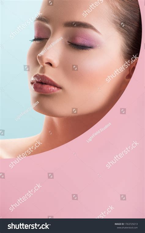 Стоковая фотография 1763729213 Portrait Beautiful Naked Woman Shiny Makeup Shutterstock