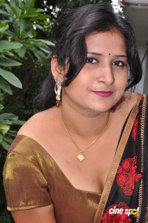 Telugu Actresses Hot Pics Indiatimes