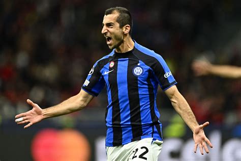 Inter Milan midfielder Henrikh Mkhitaryan shares preseason training pic
