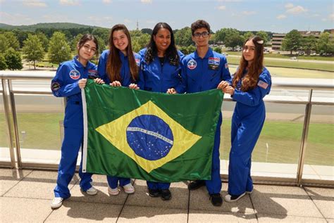 Estudantes Brasileiros Participam De Space Camp Ag Ncia Espacial