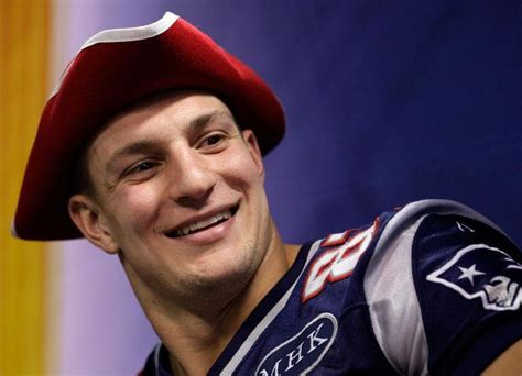 Pats Gronkowski Sheds Boot Sounds Ready To Play Wbur News