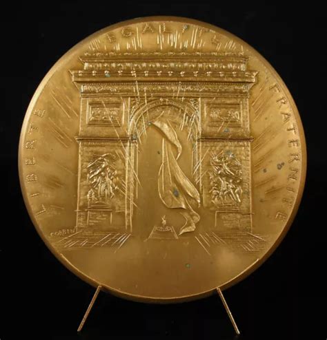 MÉDAILLE LA FRANCE Liberté Egalité Fraternité Arc de Triomphe 89 mm 284