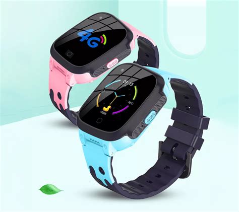 Zegarek Smartwatch dla dziewczynki Rubicon RNCE77 różowy Ponadczasowi