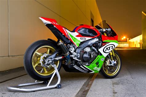 Aprilia Rsv4 Custom - amazing photo gallery, some information and ...