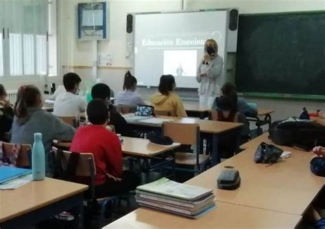 EL ALUMNADO DE 1º Y 2º DE ESO DEL IES VADUS LATUS SE FORMA EN