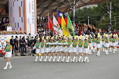 青春健康不老林 組圖：中華民國雙十國慶 總統府前盛大舉行