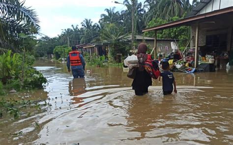 Mangsa Banjir Meningkat Di Perak Fmt