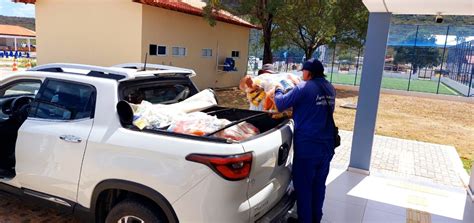 Sesc Entrega Mais De Mil Quilos De Alimentos Arrecadados Durante A