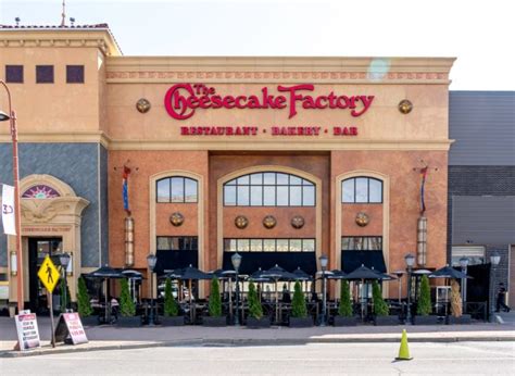 7 Secrets The Cheesecake Factory Doesnt Want You To Know — Eat This