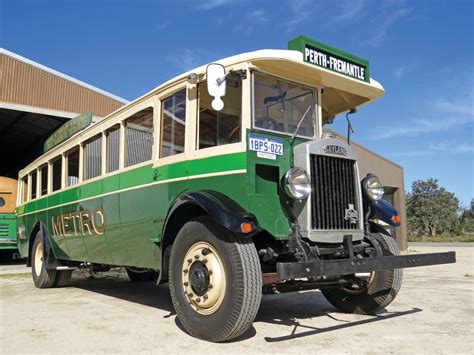 On The Buses Leyland Lion Lt Bus