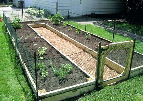 10 Easy and Inexpensive Ideas for Garden Design With Raised Beds