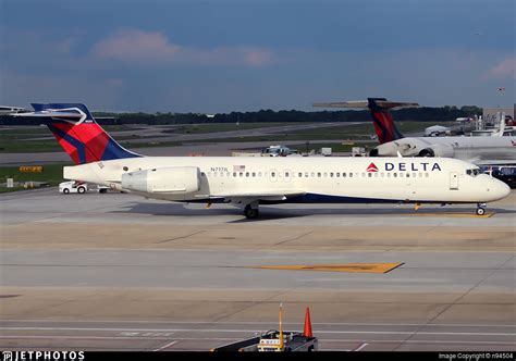 N717jl Boeing 717 2bd Delta Air Lines N94504 Jetphotos