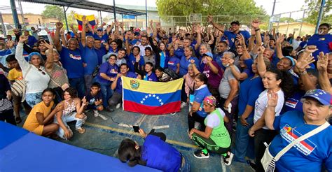 22 ASAMBLEAS EN LA REGIÓN Con la consigna El Zulia vive UNT desplegó