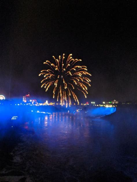 niagara falls at night | Niagara falls new york, Niagara falls at night ...