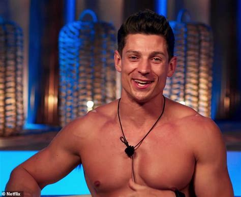 Netflix S Very Raunchy Dating Show Too Hot To Handle Sets January Release Date For Season