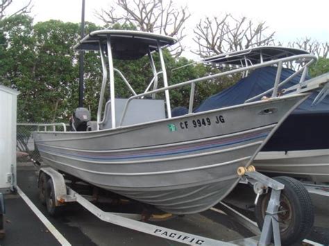 1988 Bayrunner 21 Aluminum Center Console Bloodydecks