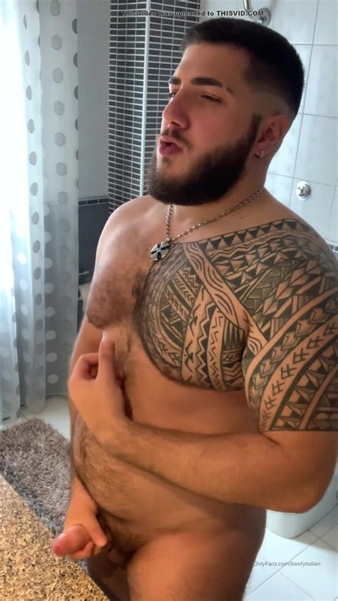 Hot Beefy Man JO ThisVid