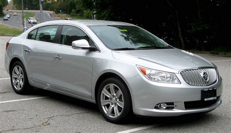 2009 Buick LaCrosse Super - Sedan 5.3L V8 auto