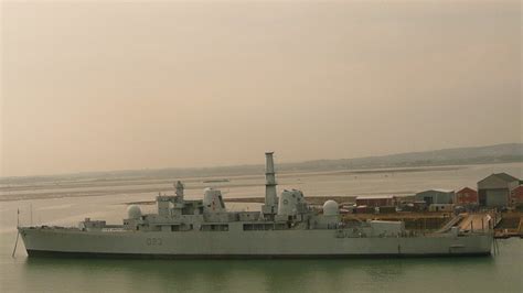 Type 82 Destroyer D23 Hms Bristol Seen In Portsmouth Flickr Photo