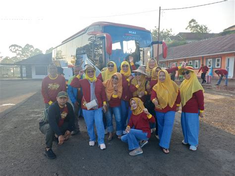 Biaya Sewa Bus Wisata Ke Pantai Tegal Mas Lampung Skybus