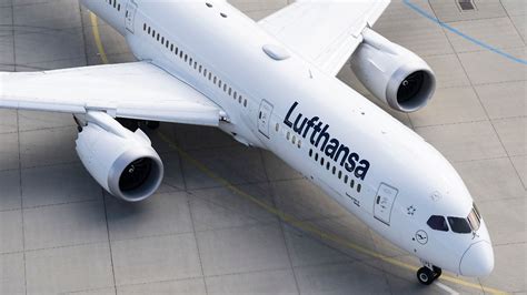 Mit Ersten Drei Sonderfl Gen Lufthansa Hat Bislang Mehr Als