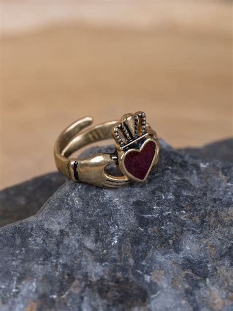 Bague Claddagh en bronze L La boutique médiévale