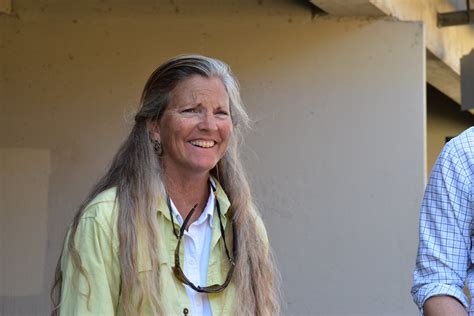 Sandi Jacobson Photo By Joanna Gilkeson Usfws Usfws Pacific