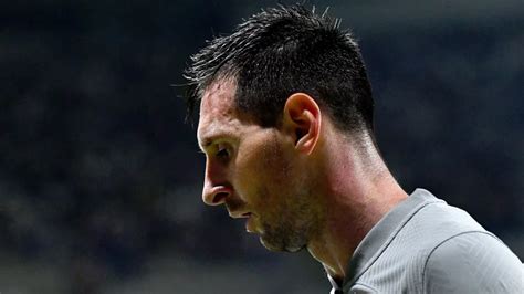 Resmi Lionel Messi Tak Masuk Nominasi Ballon D Or