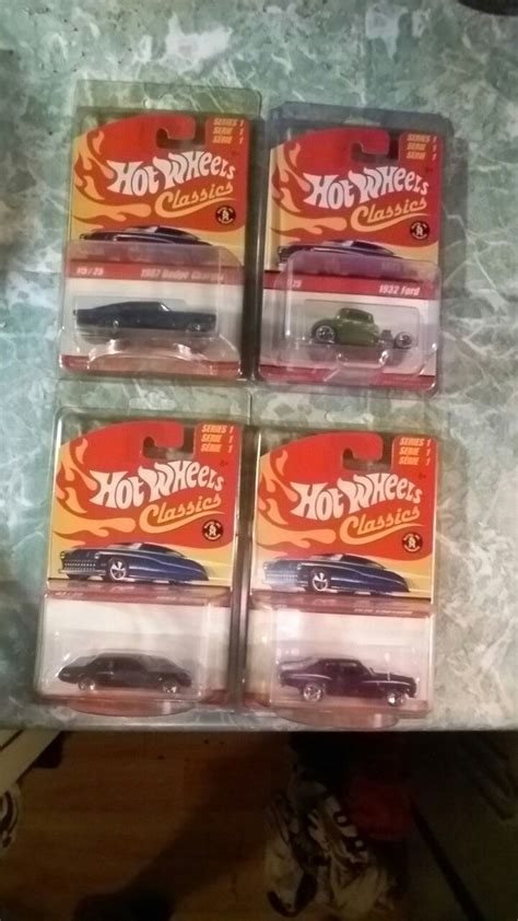 Hot Wheels Classics Chevy Nova Set