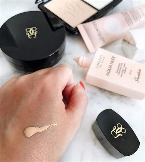 Guerlain Lingerie De Peau Cushion Aqua Nude Foundation